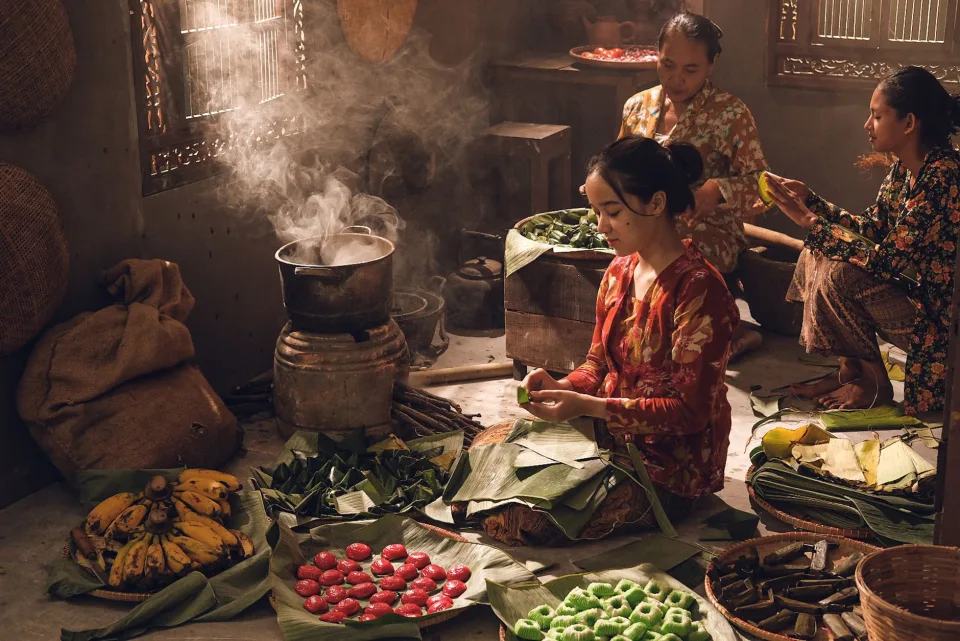 Món nướng trên bếp than